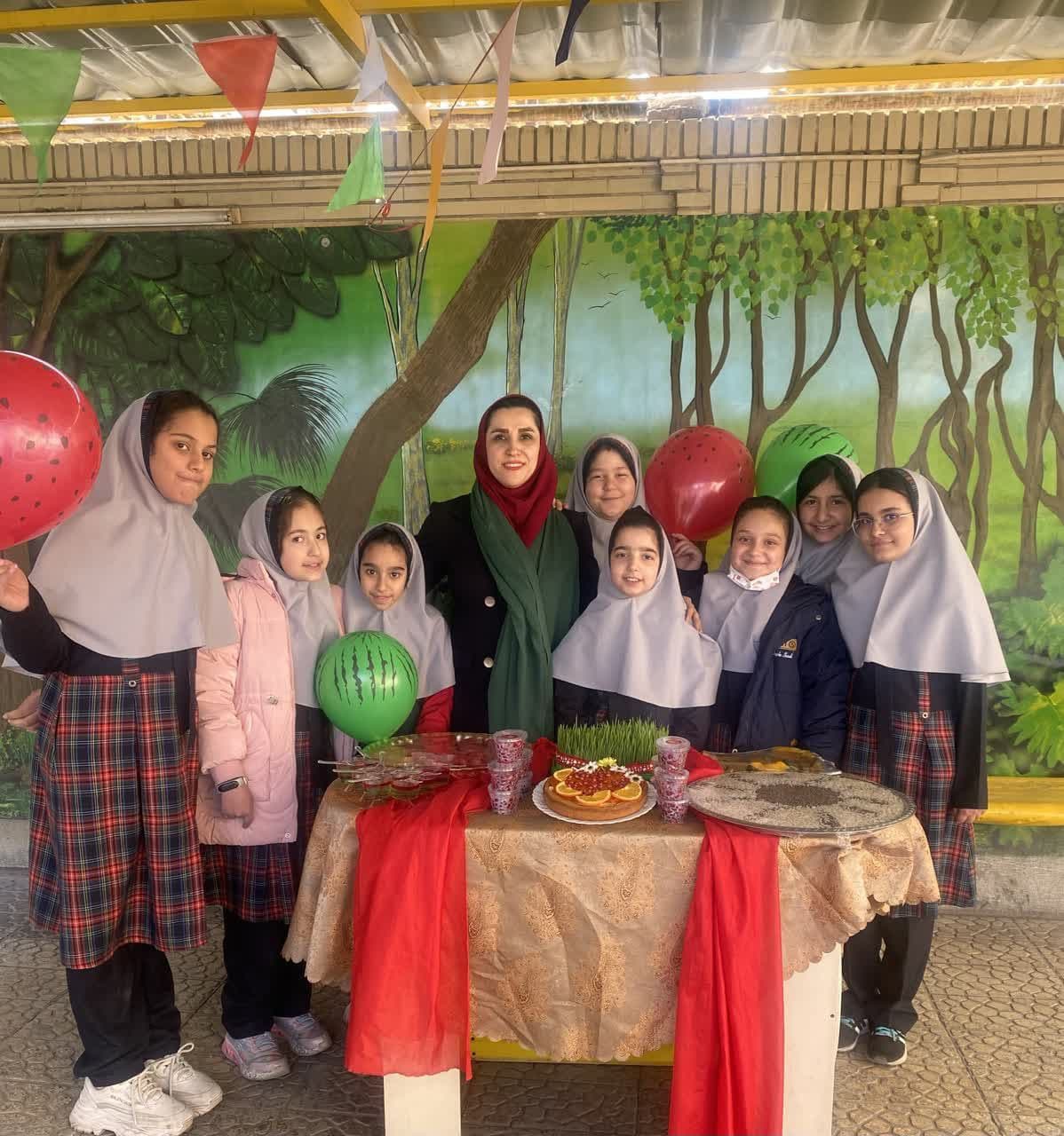 جشن کلاس با همکاری دختران گل